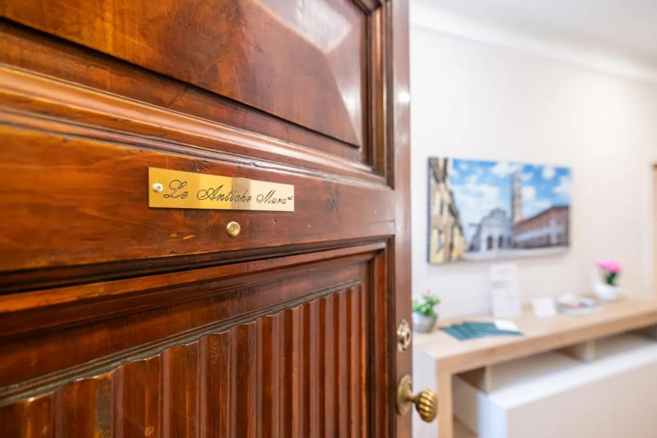 Apartment Le Antiche Mura Lucca Italy
