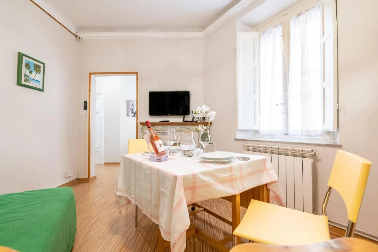 Apartment Le Antiche Mura Lucca